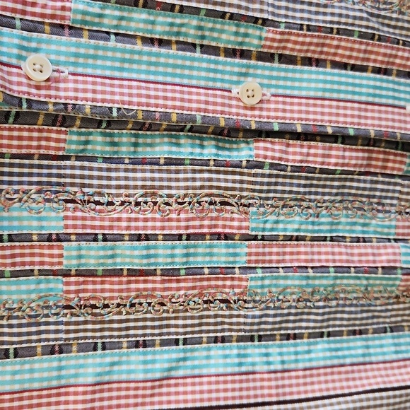 Robert Graham Plaid Embroidered Button Down Shirt - Picture 2 of 7